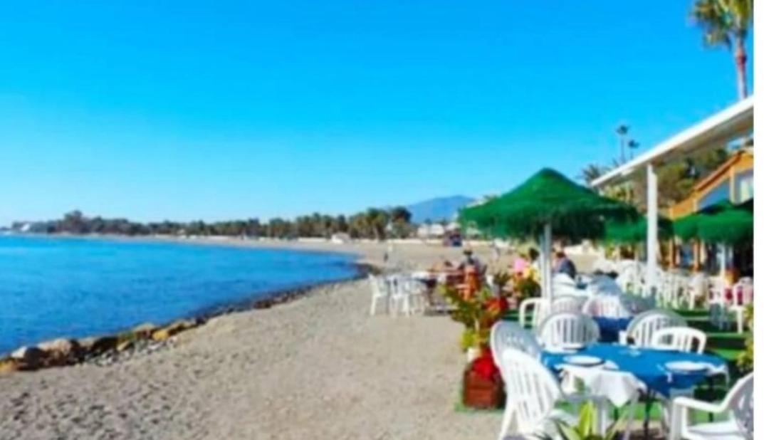 Apartamento En La Playa .piscinas Jardines Puerto Banús Marbella